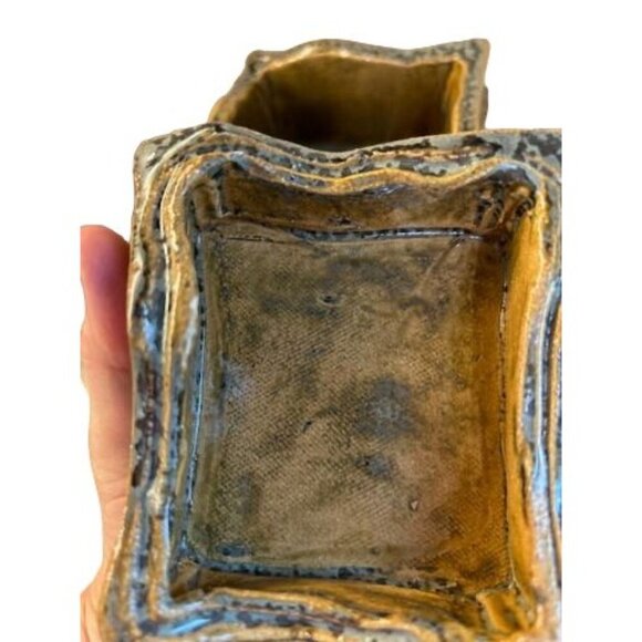 Handcrafted Ceramic Trinket Box With Leaf Detail In Golden Bronze Finish 6" x 5" - Picture 13 of 13